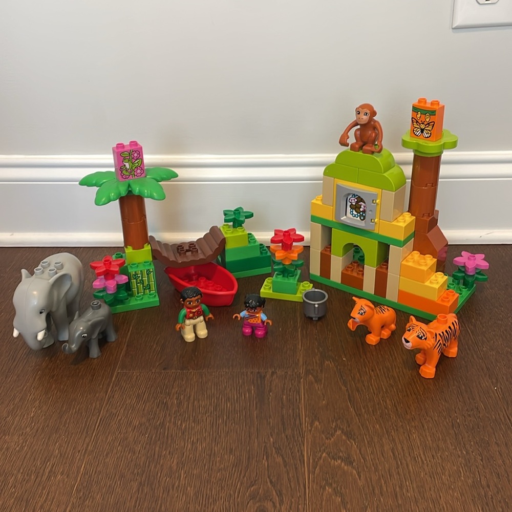 Lego duplo jungle